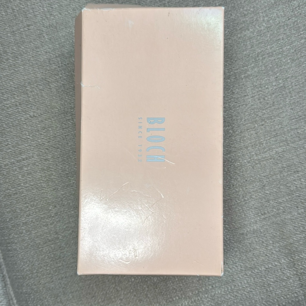 Bloch Tan Tap Shoes